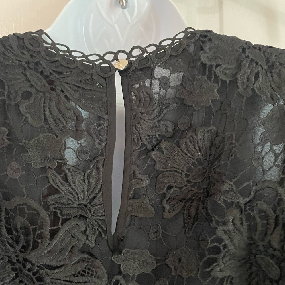NWT Ted Baker Lace Sleeveless Blouse - Picture 5 of 8